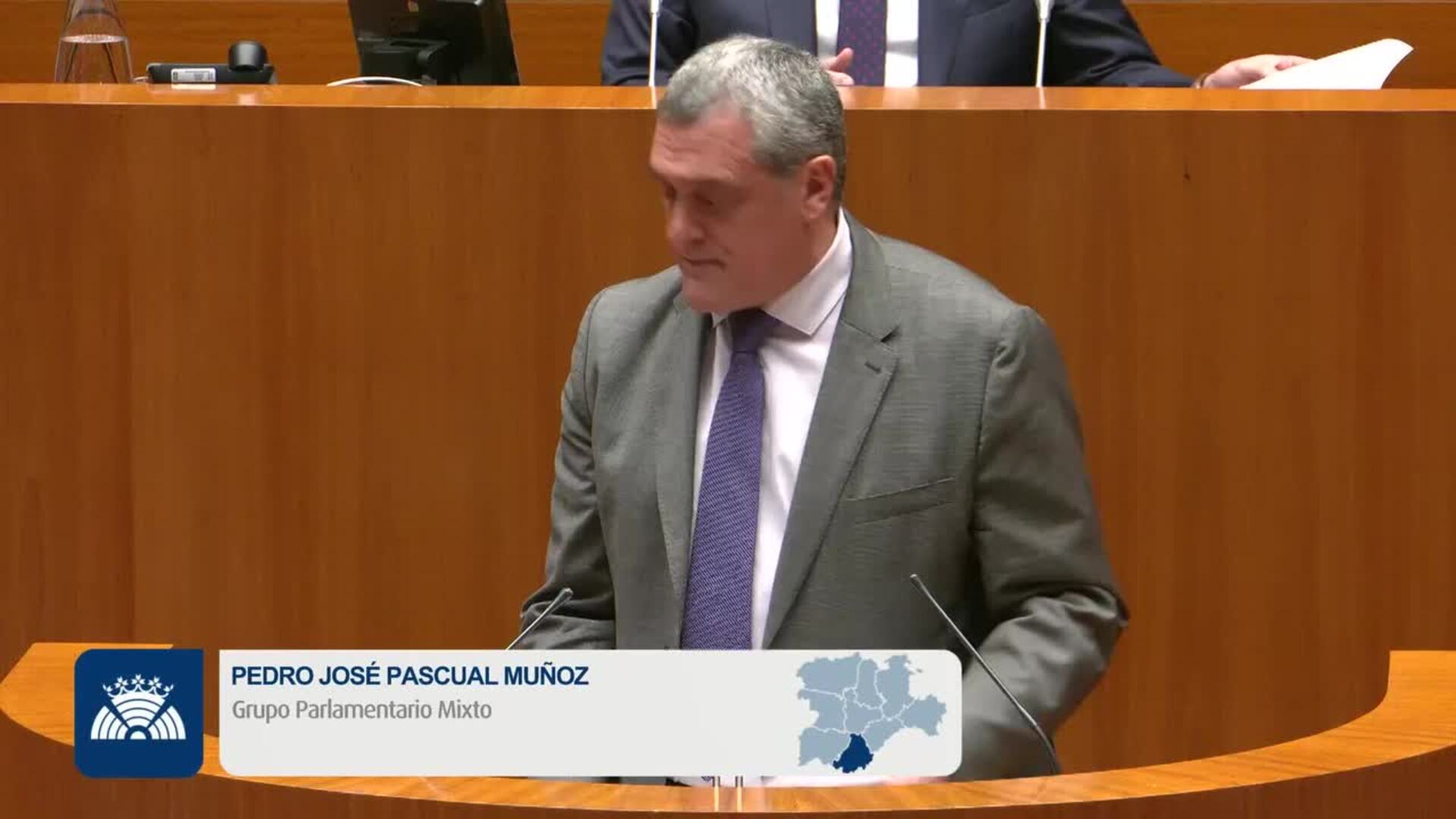 La oposición ve a Mañueco "corresponsable" de la Eólica y le culpa de "callar" y "esconderse"