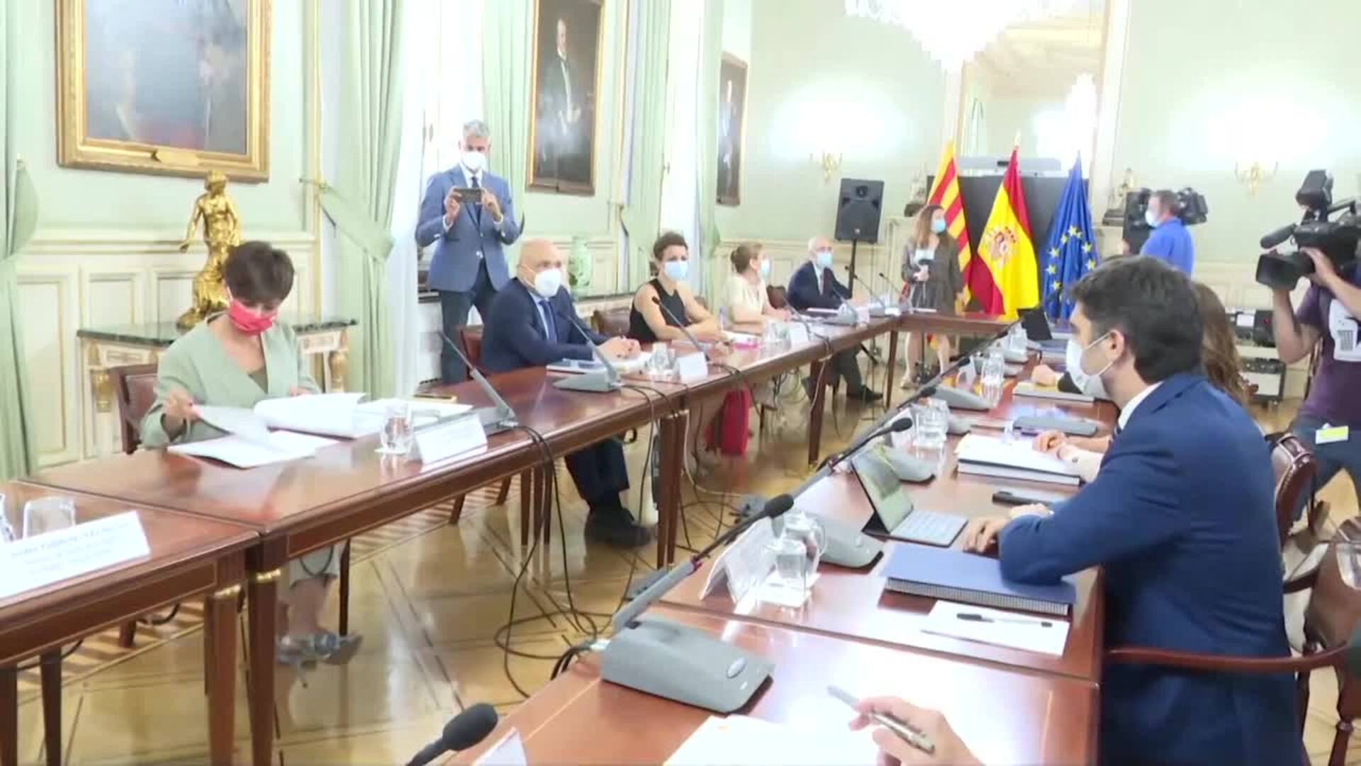 Gobierno y Generalitat acuerdan ampliar el aeropuerto de Barcelona