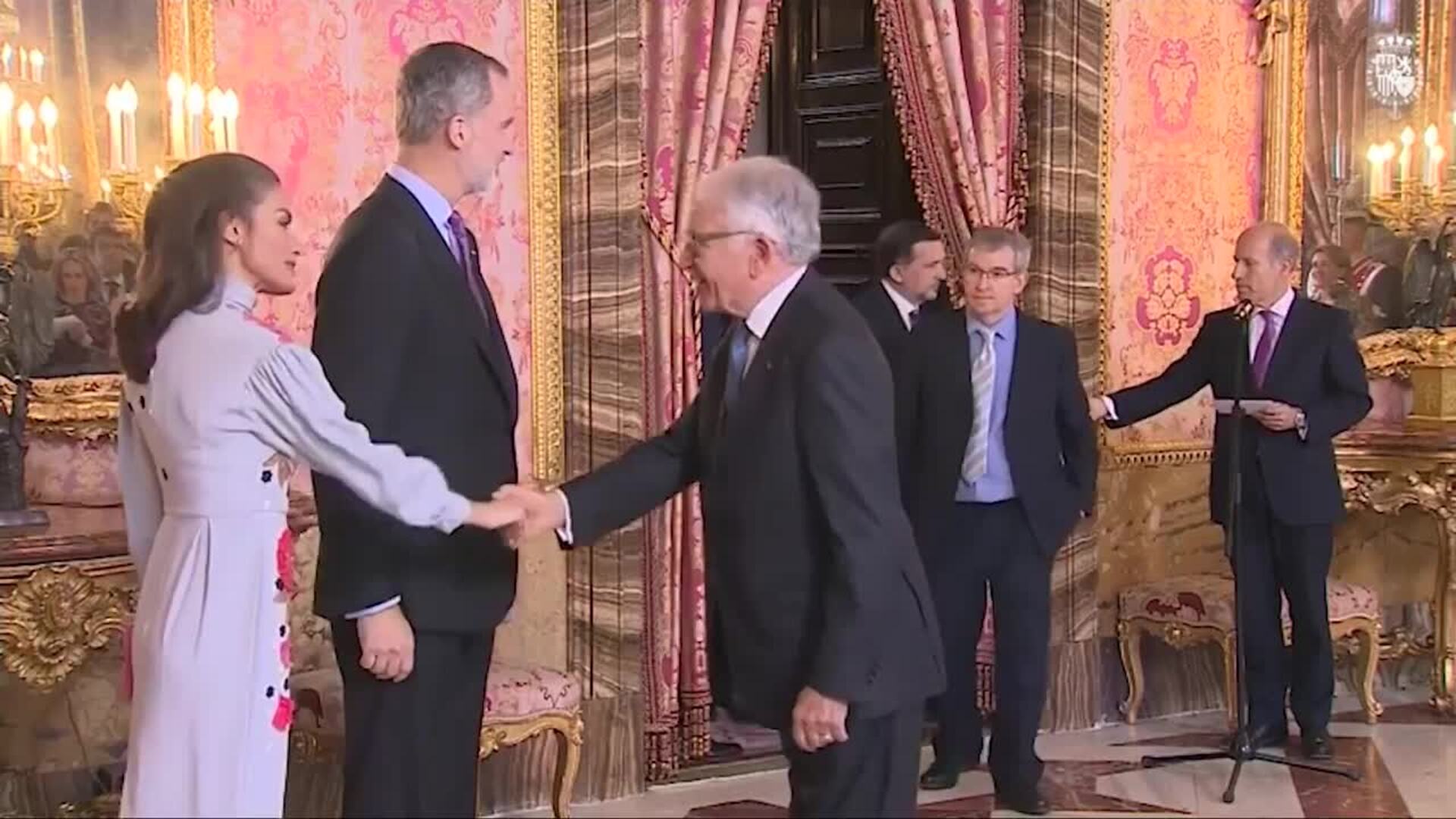 Los Reyes retoman el tradicional almuerzo previo a la entrega del Cervantes