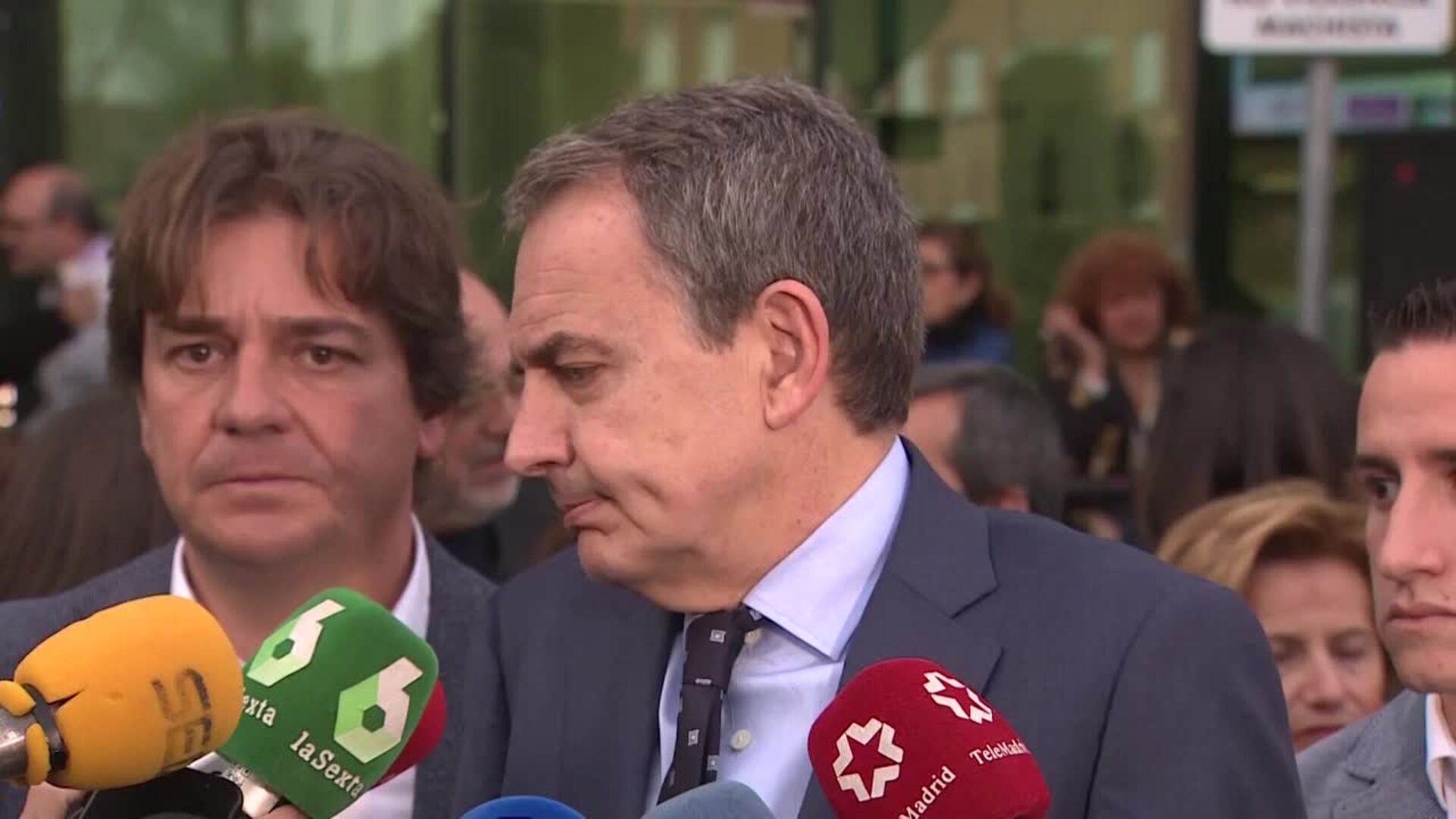 Zapatero defiende la mesa de diálogo sobre Cataluña