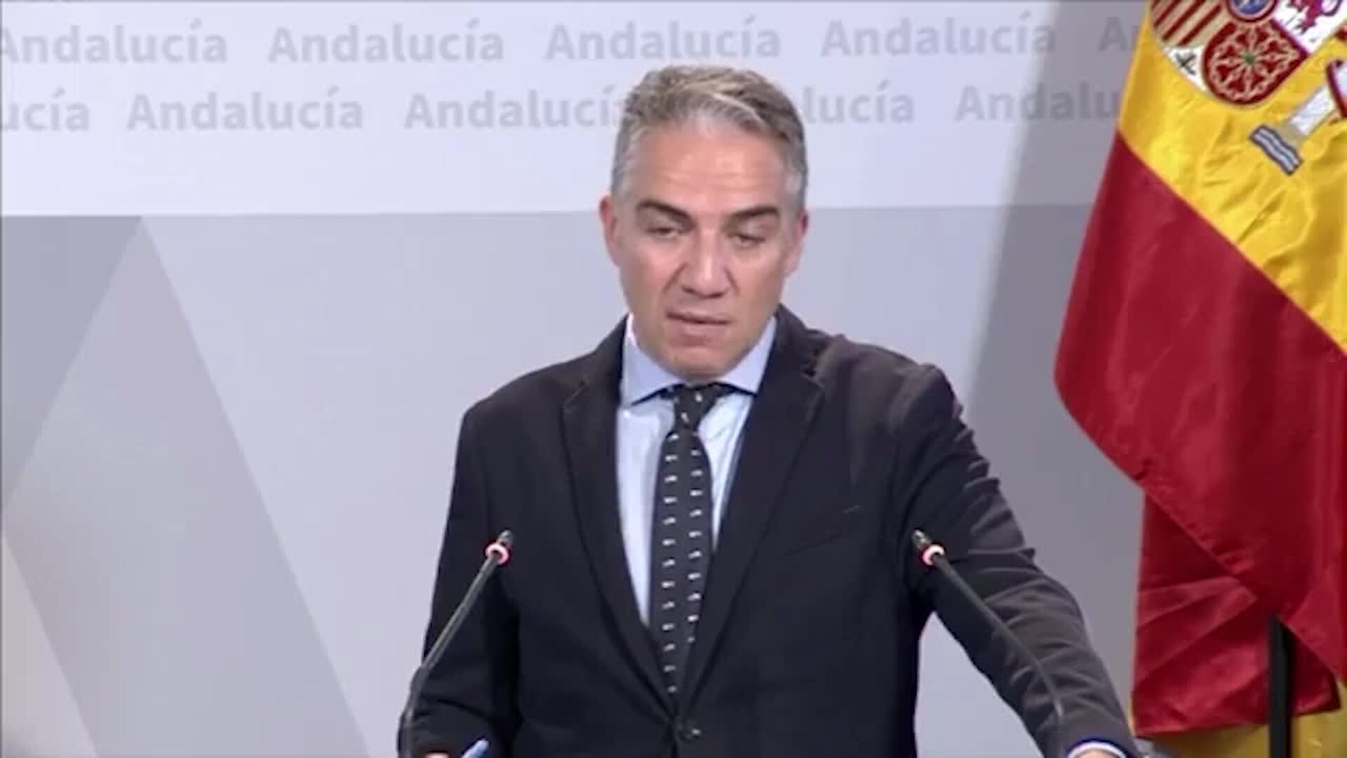 Bendodo reconoce &quot;déficit&quot; de profesionales sanitarios para afrontar el verano