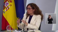 Mónica García muestra "máximo respeto" por la huelga de médicos y vuelve a tender la mano