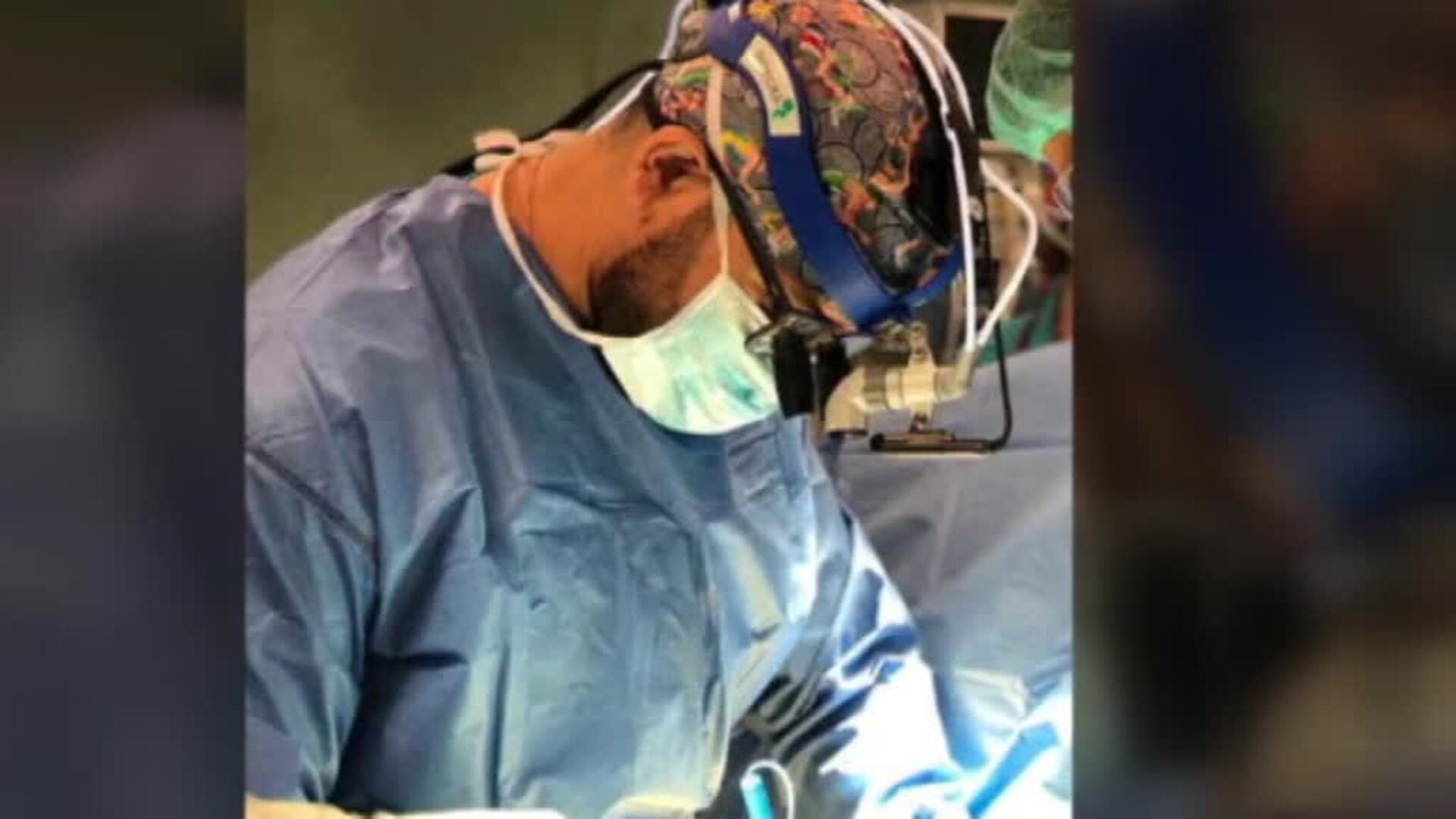 La familia de Sara, fallecida tras una liposucción, denuncia al cirujano por homicidio