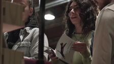 La compatibilidad entre "votar libertarios" y el feminismo, se abordó en la Feria de Editores en Argentina