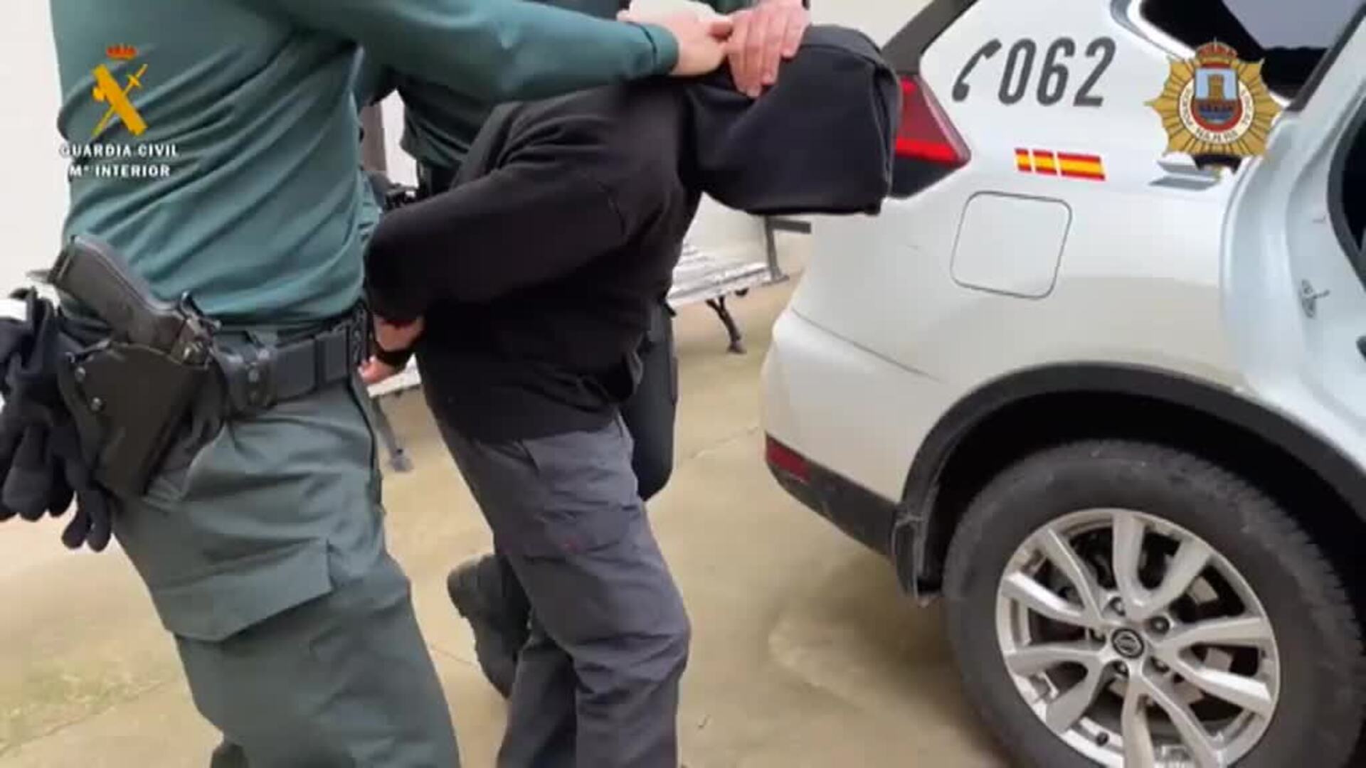 La Guardia Civil descubre un arsenal de armas en casa de un acusado de maltrato