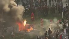 Nueva jornada de protestas en París que terminan con violencia e incendios callejeros