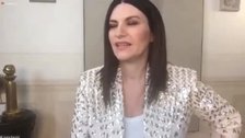 Laura Pausini celebra "casi con culpa" su nominación al Oscar