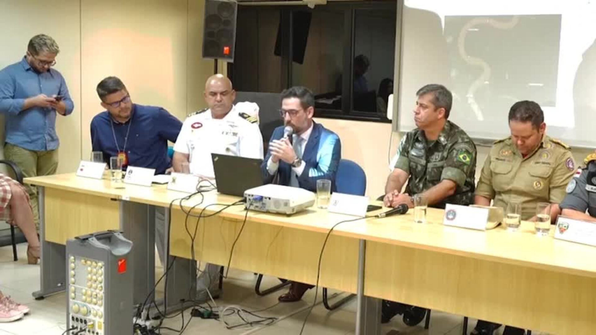 Encuentran unos restos humanos que podrían pertenecer a Dom Philips y Bruno Pereira