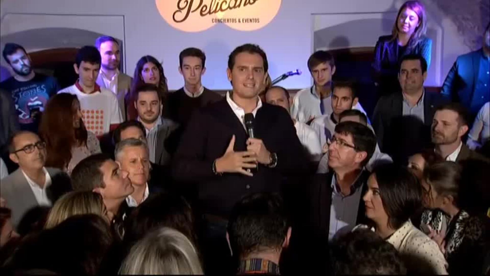 Rivera: &quot;Me comprometo a poner en marcha este país en un mes y abrir el cajón de los sueños de los españoles&quot;