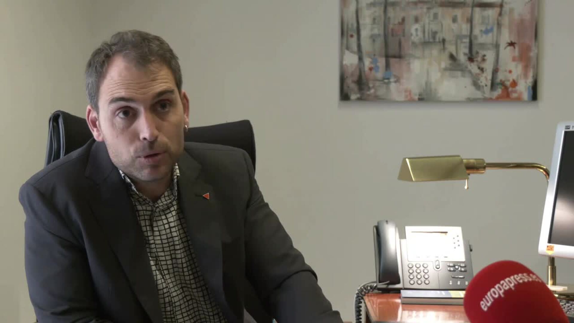 Valero cree que el Gobierno cumplirá el acuerdo sobre la Ley de Vivienda