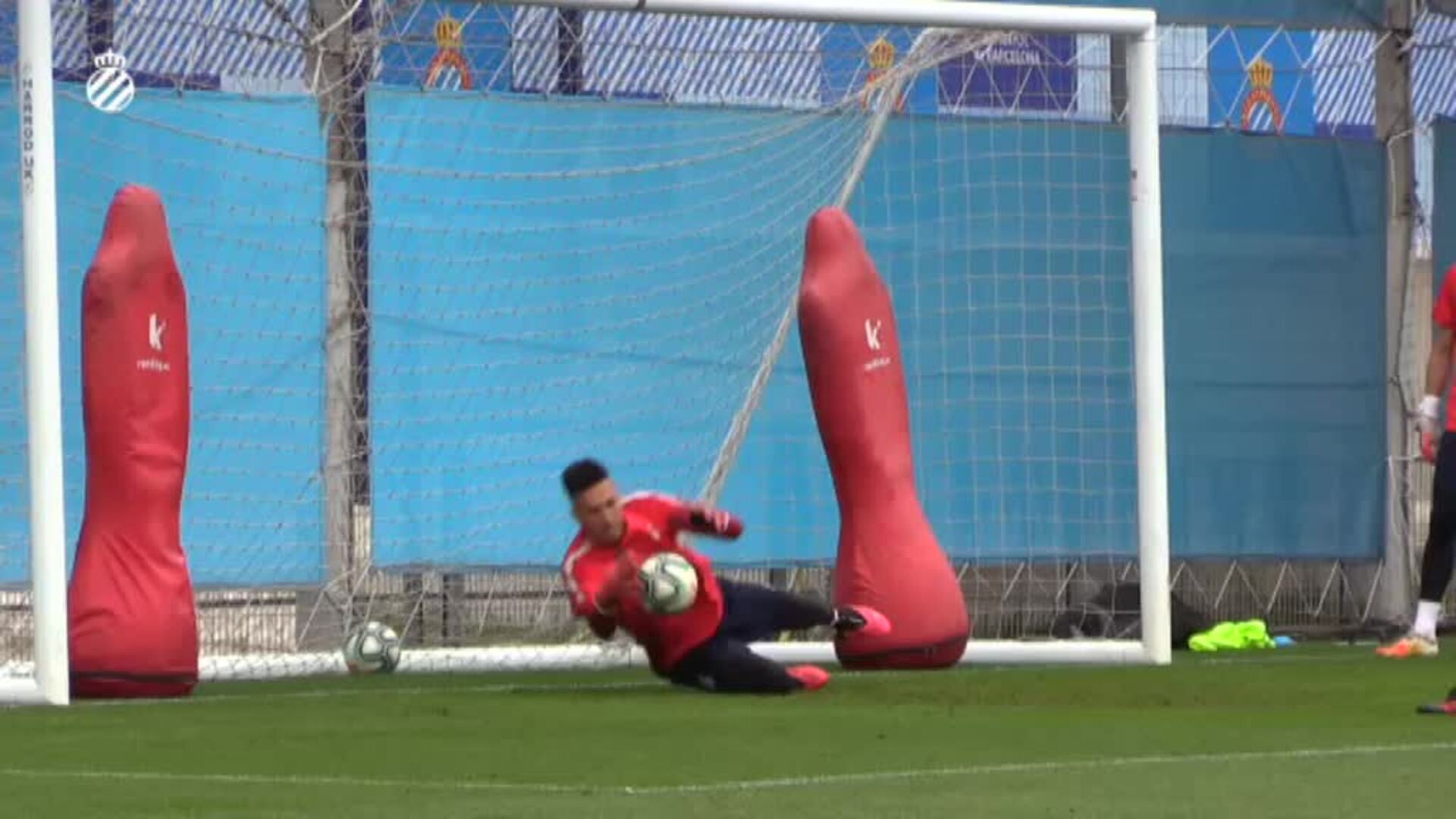 Abelardo: &quot;Nos tomamos el partido del Levante como si fuera el último&quot;