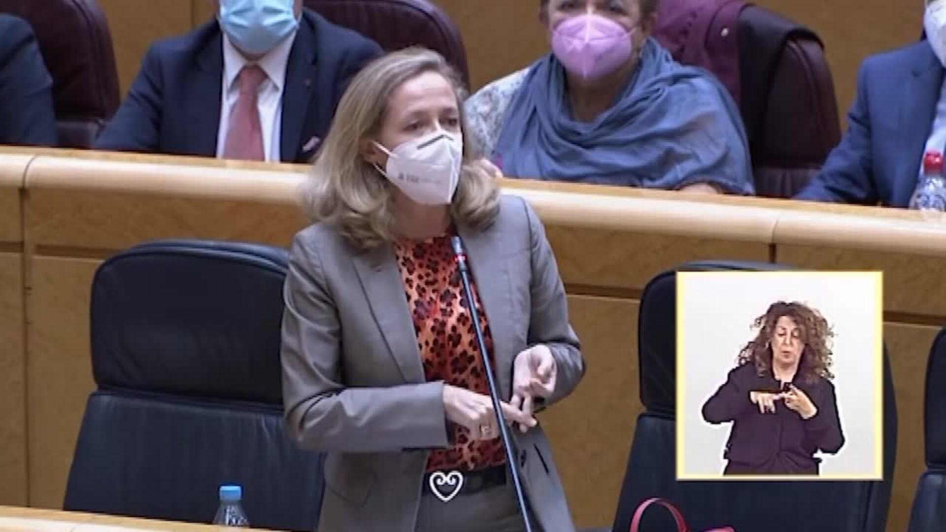 Calviño afea la &quot;actitud destructiva&quot; del PP