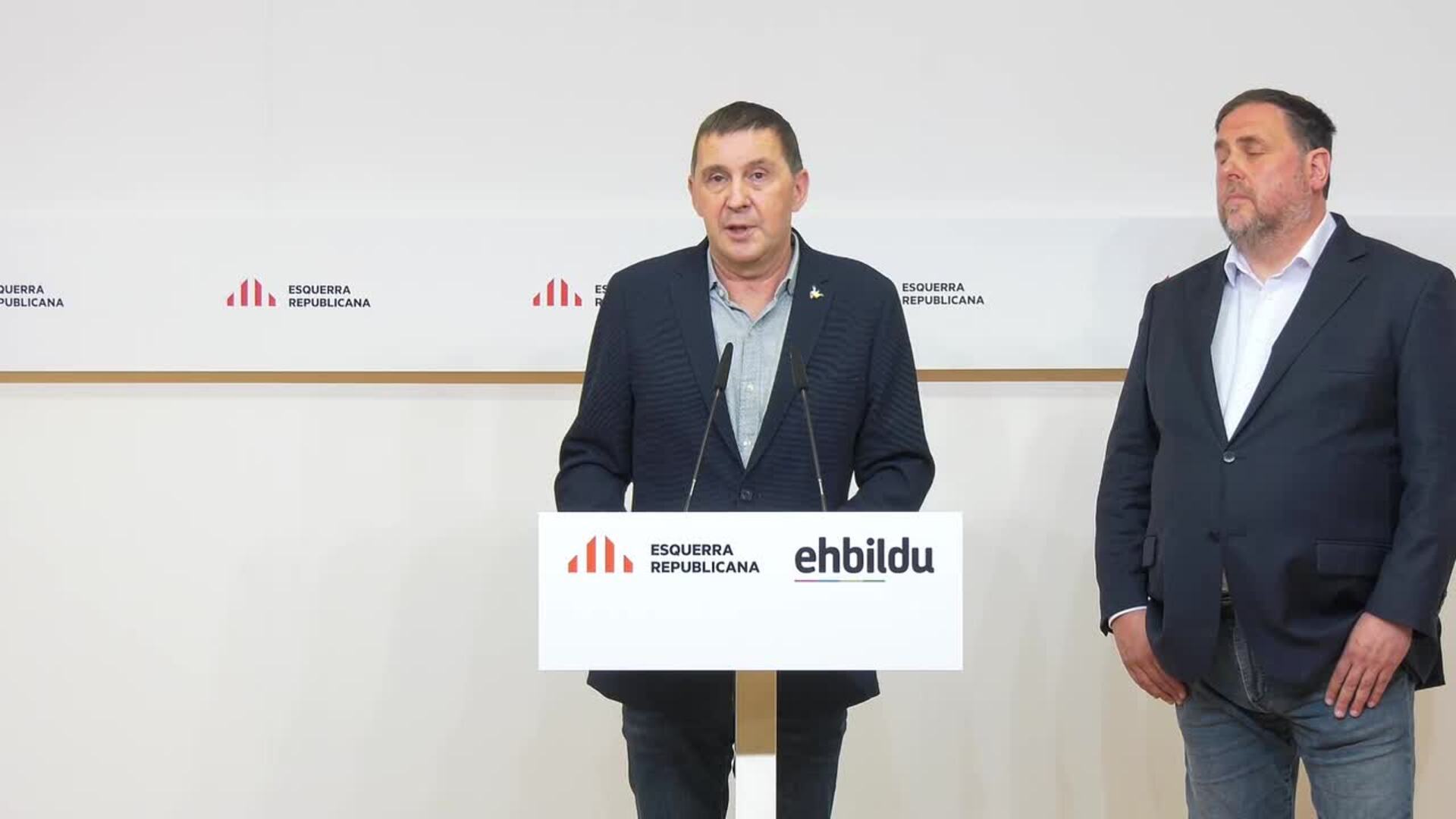 Otegi rechaza la &quot;agresión&quot; de Rusia en Ucrania y pide soluciones diplomáticas