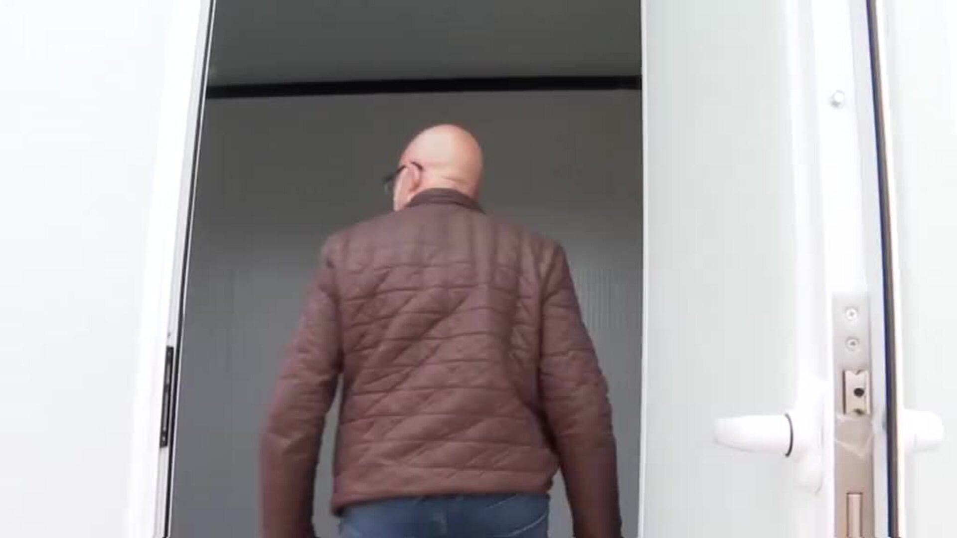 Llegan los primeros temporeros a Lérida para la campaña de la fruta