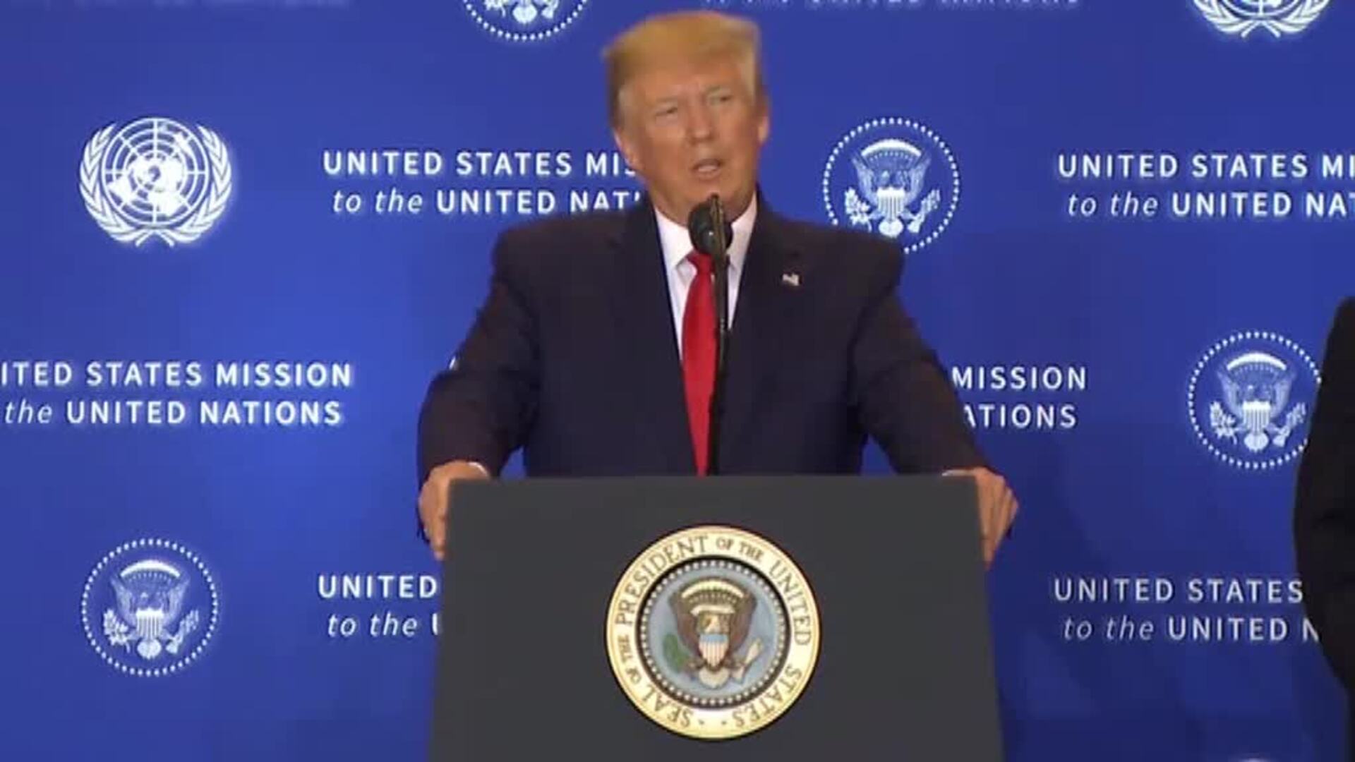 Trump niega cualquier tipo de presiones al presidente de Ucrania