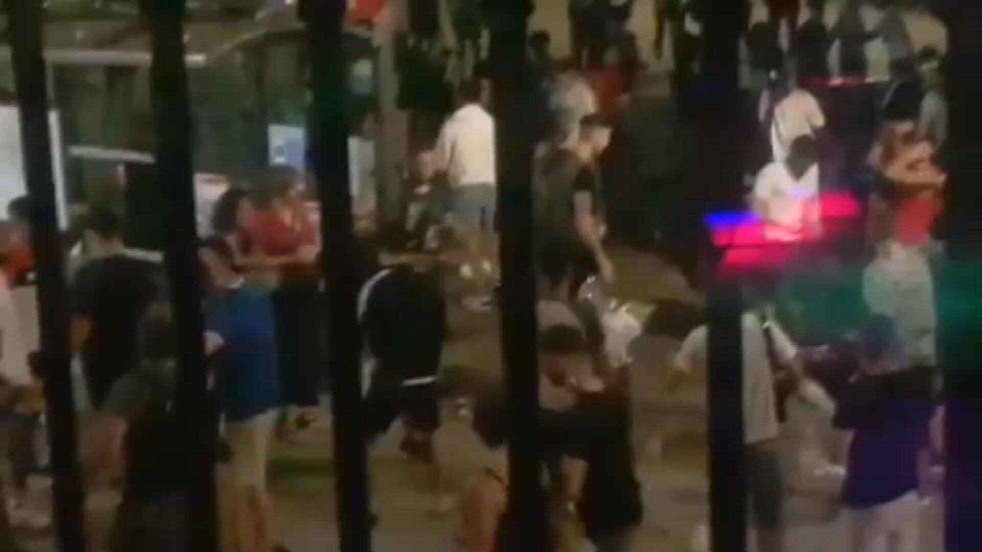 Brutal agresión a un joven durante la Fiesta Mayor de la localidad barcelonesa de Terrassa