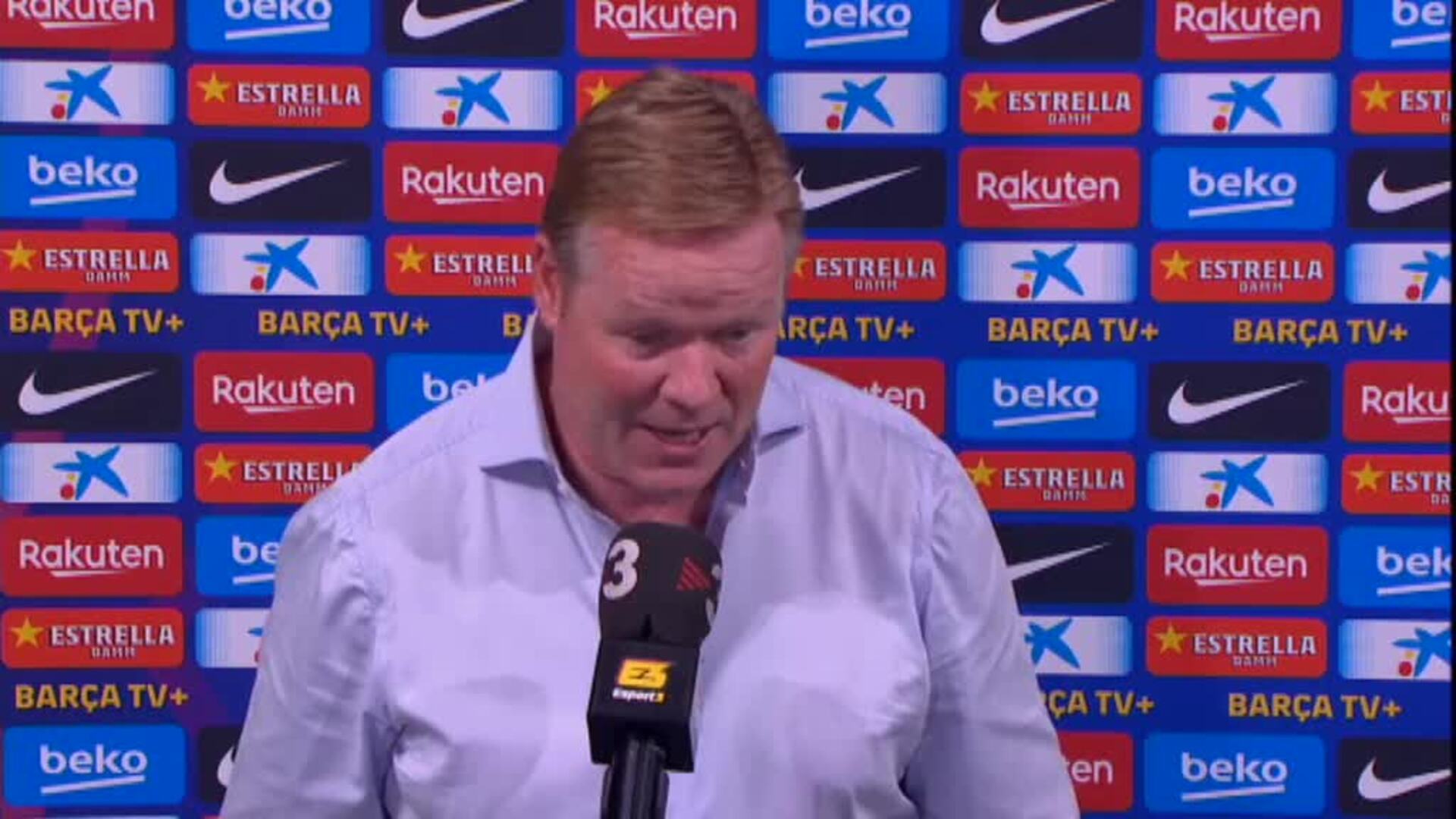 Koeman sobre Suárez: &quot;Respetamos el contrato de cada jugador y si se queda en el Barça es uno más de la plantilla&quot;