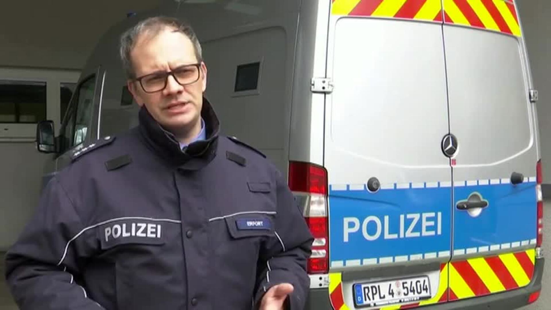 La policía alemana busca en el suroeste del país a los asesinos de dos jóvenes agentes