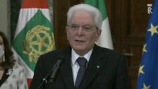 Mattarella reelegido presidente de Italia, aunque durante meses rechazó continuar en el Quirinal