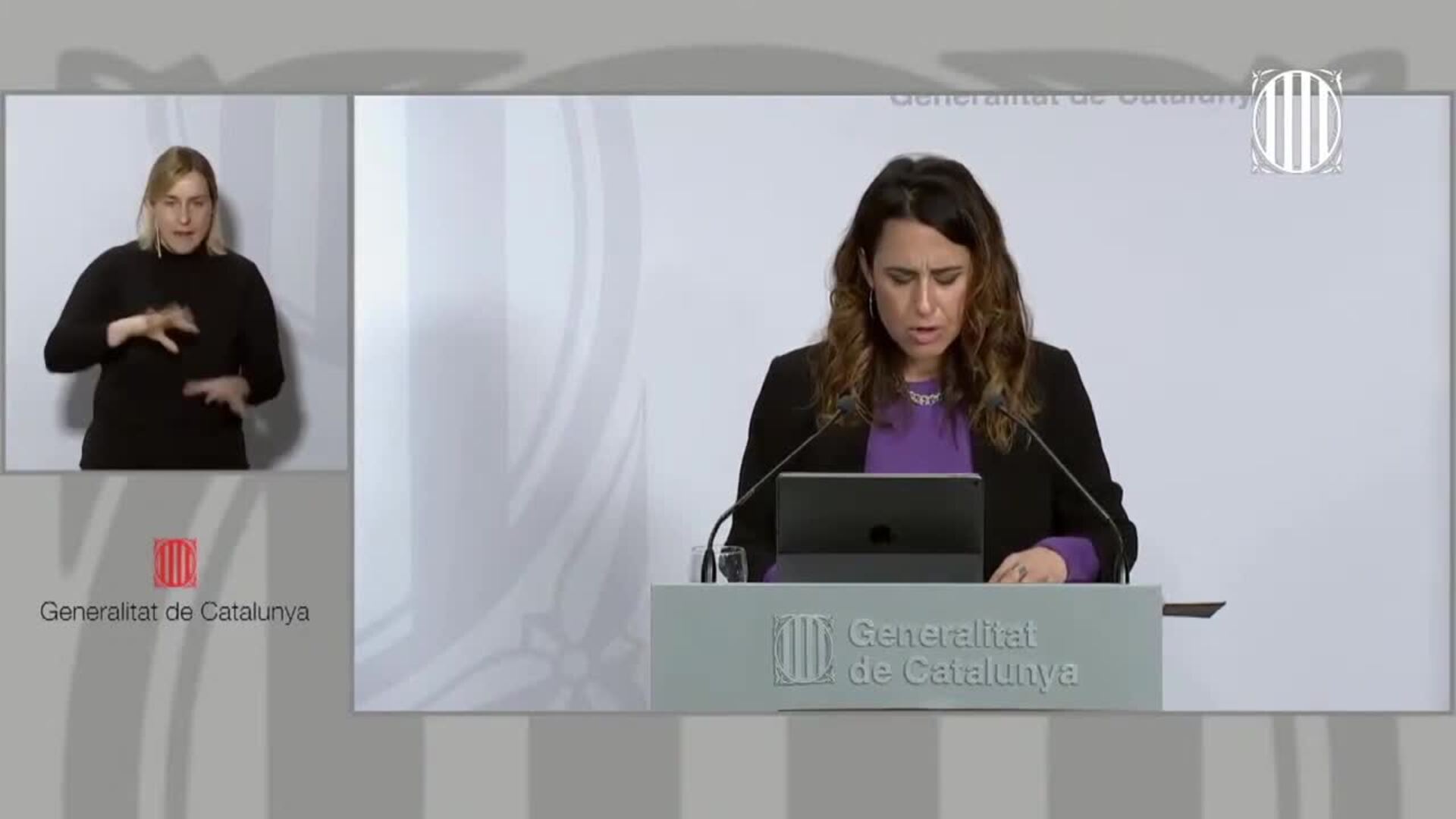 El Govern asegura protección a los docentes y reafirma el &quot;compromiso&quot; con el catalán