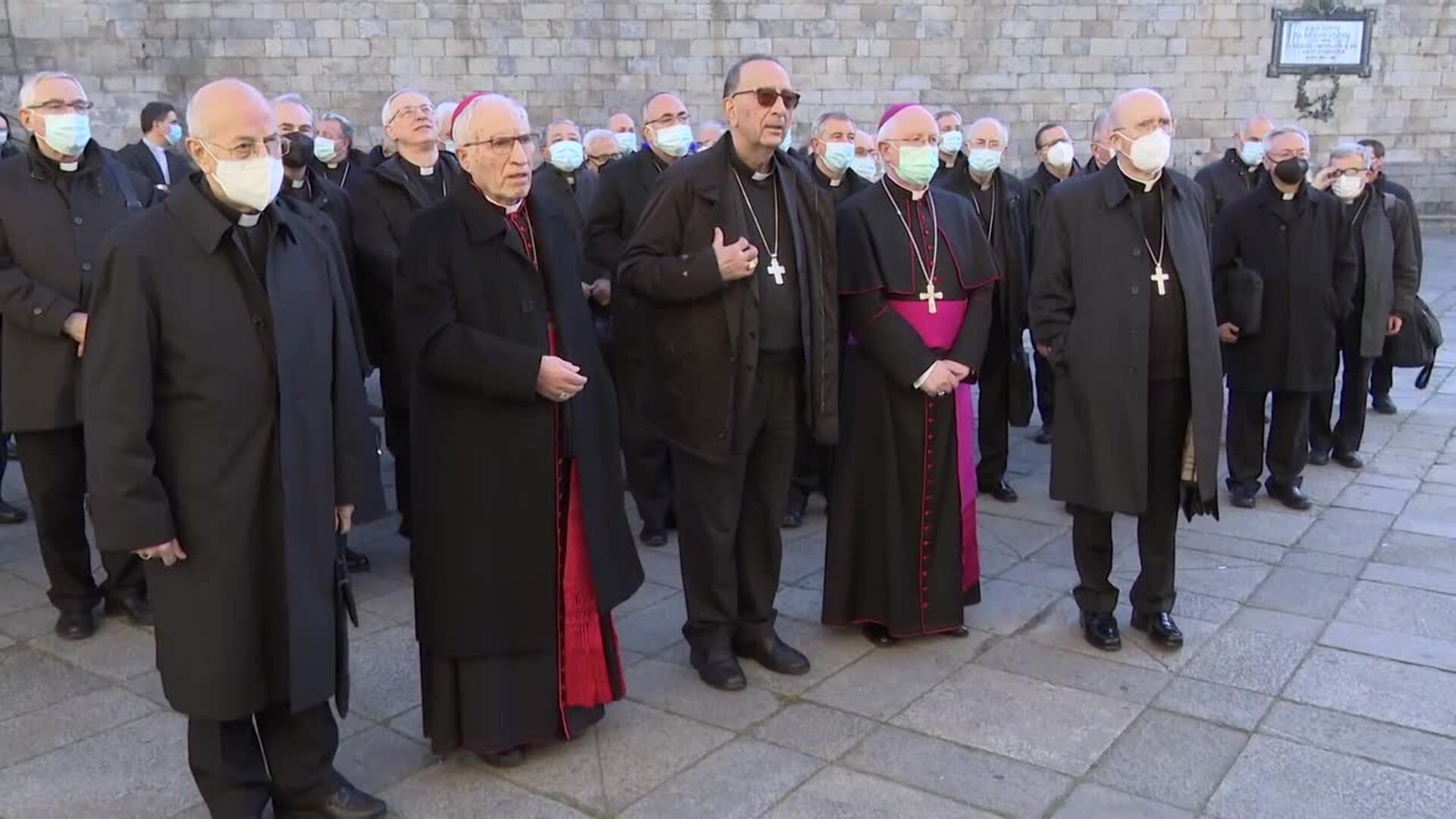 Sánchez dice que las víctimas de abusos en la Iglesia &quot;no pueden seguir silenciadas&quot;