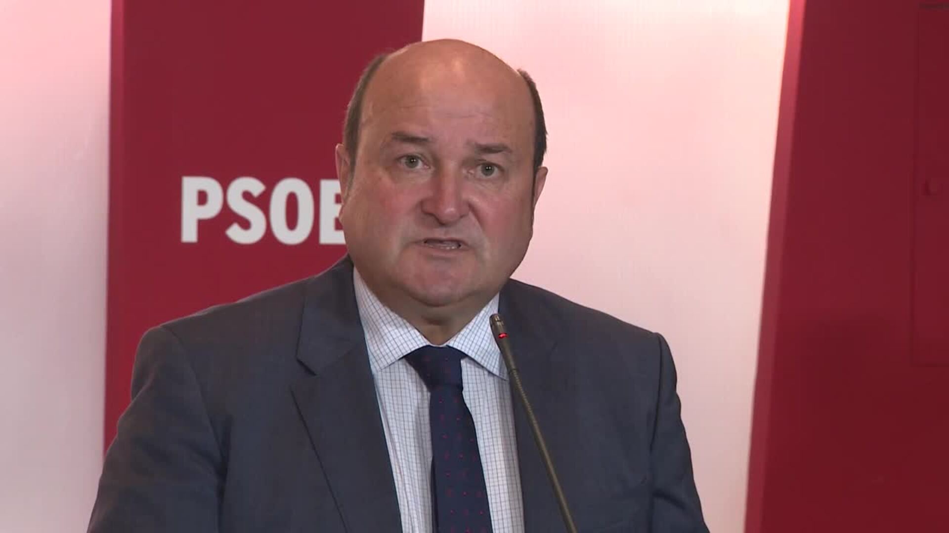 PNV conmina a PSOE y Podemos a alcanzar un acuerdo