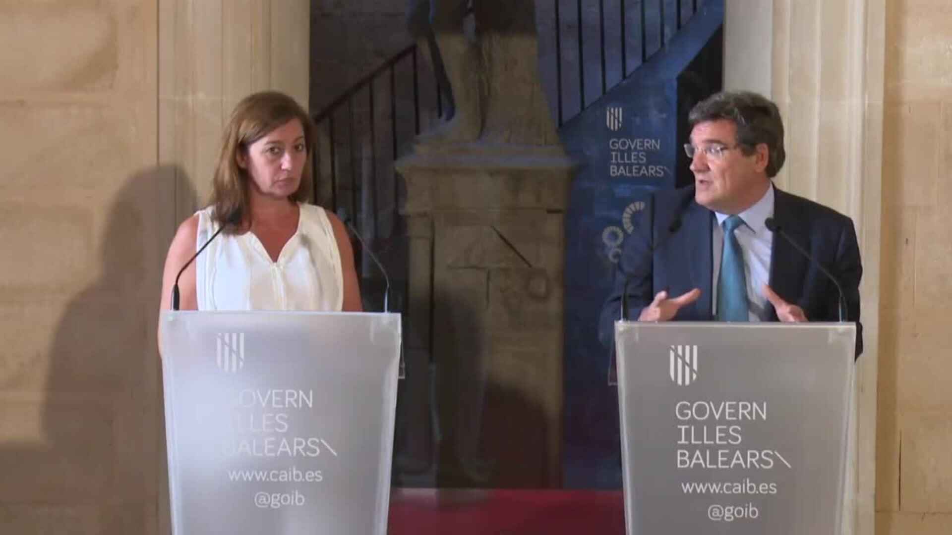 Escrivá comparte que Baleares &quot;requiere de tratamientos específicos&quot;