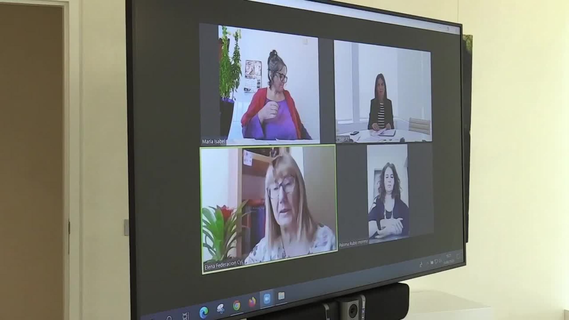 La Reina Letizia contacta con la Red Estatal de Mujeres Salud Mental España