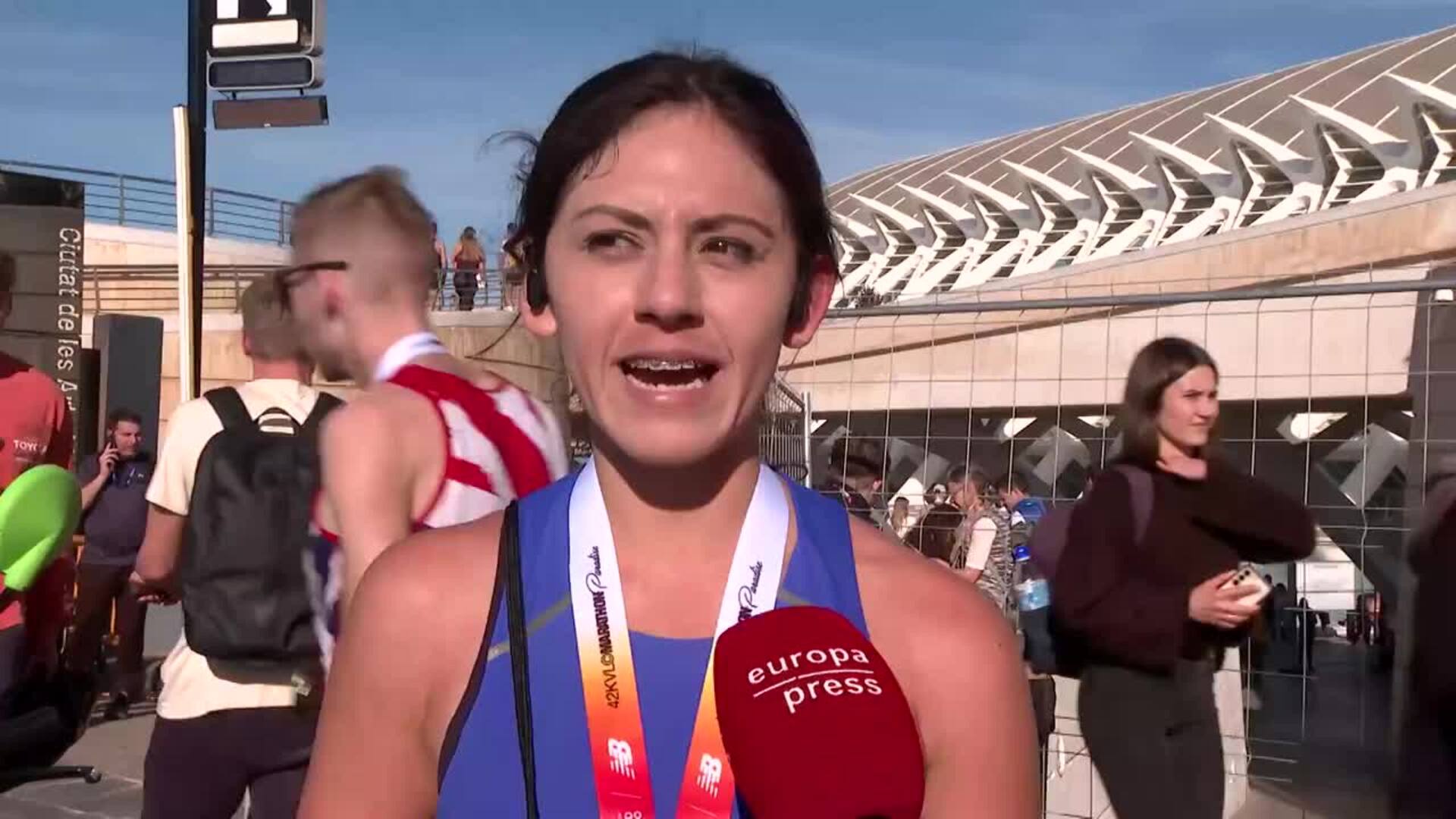 Ambientazo en la Maratón de Valencia 2025: 