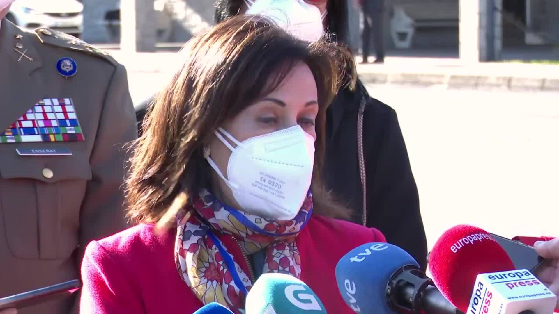 Margarita Robles pide &quot;hablar menos y trabajar más&quot; tras las declaraciones de Garzón