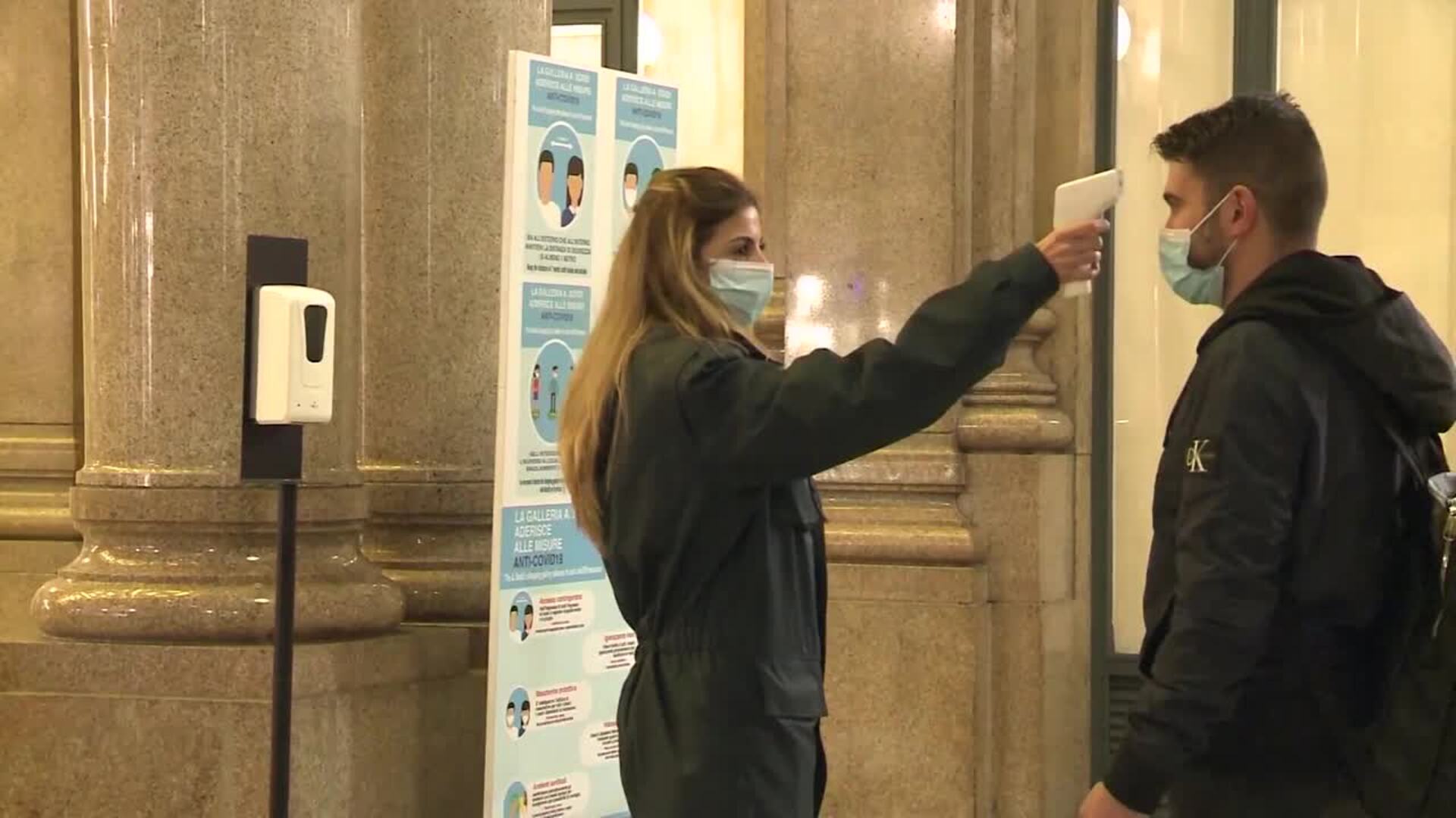 Italia impone el confinamiento para los días festivos de Navidad