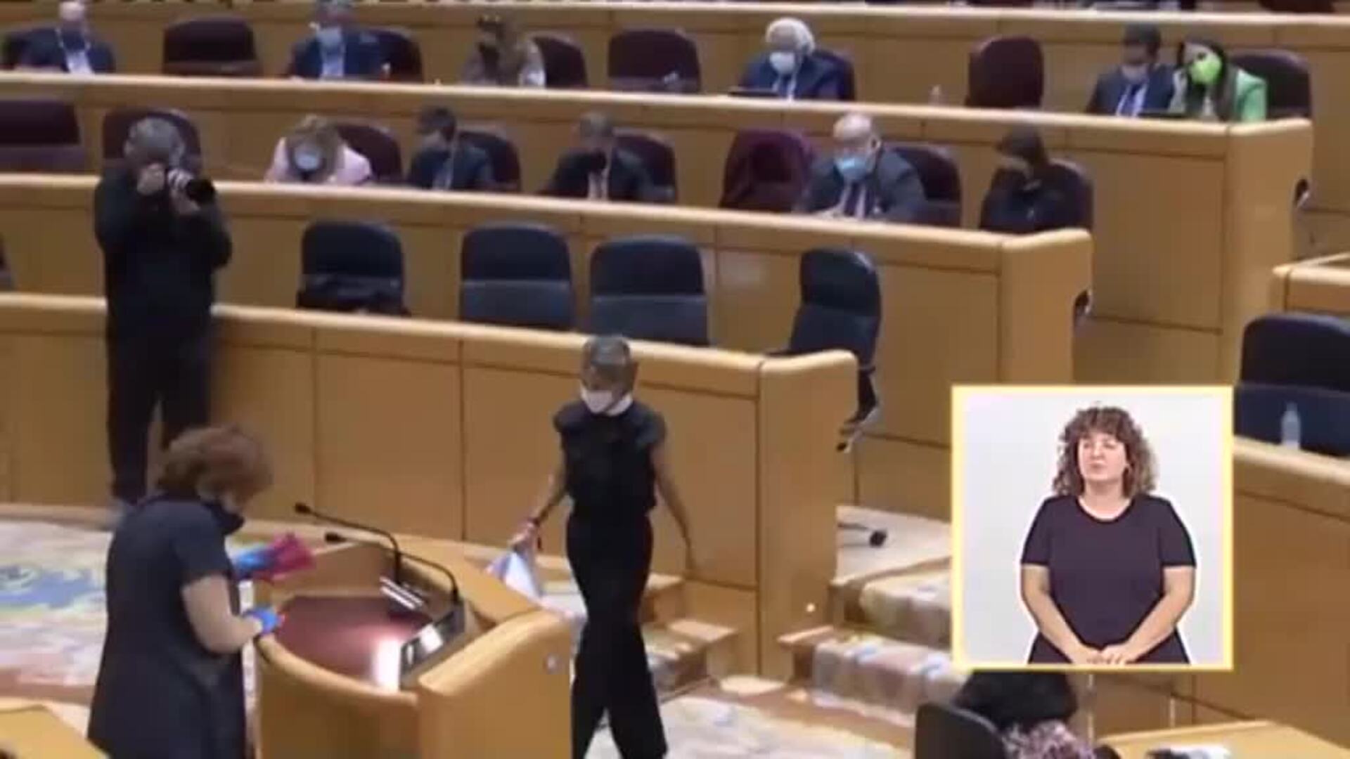 Se necesitan camareros