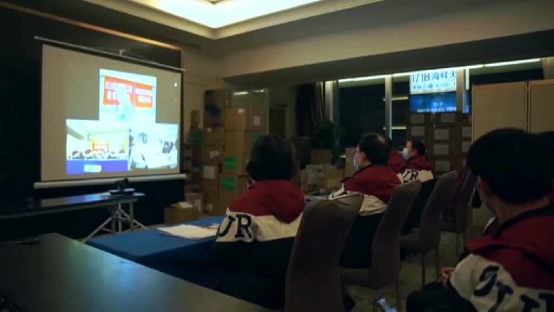 La OMS eleva de &quot;alta&quot; a &quot;muy alta&quot; la amenaza por coronavirus