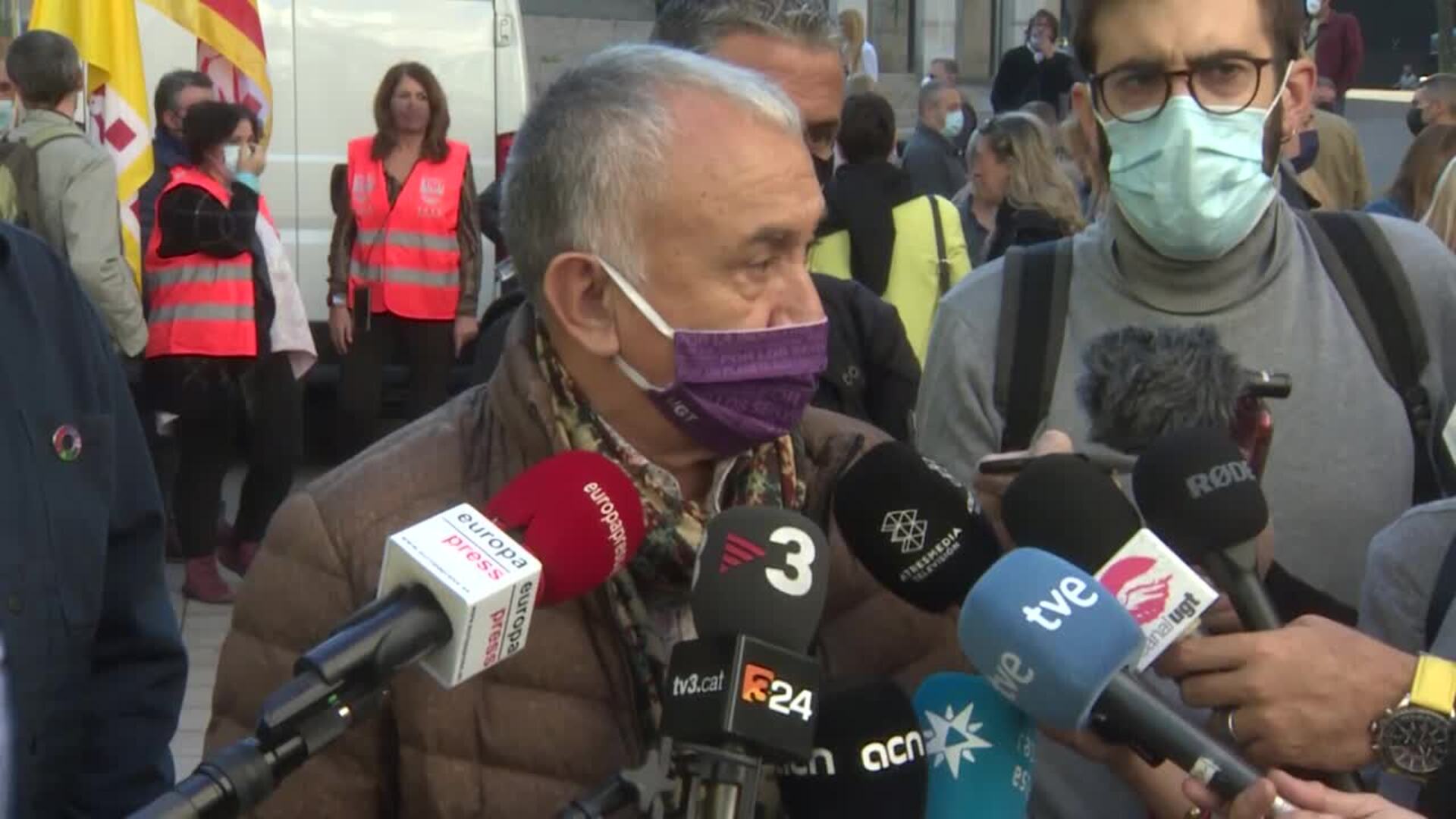 Álvarez (UGT) respalda que la reforma laboral se haga con la CEOE pero sin derecho &quot;a veto&quot;