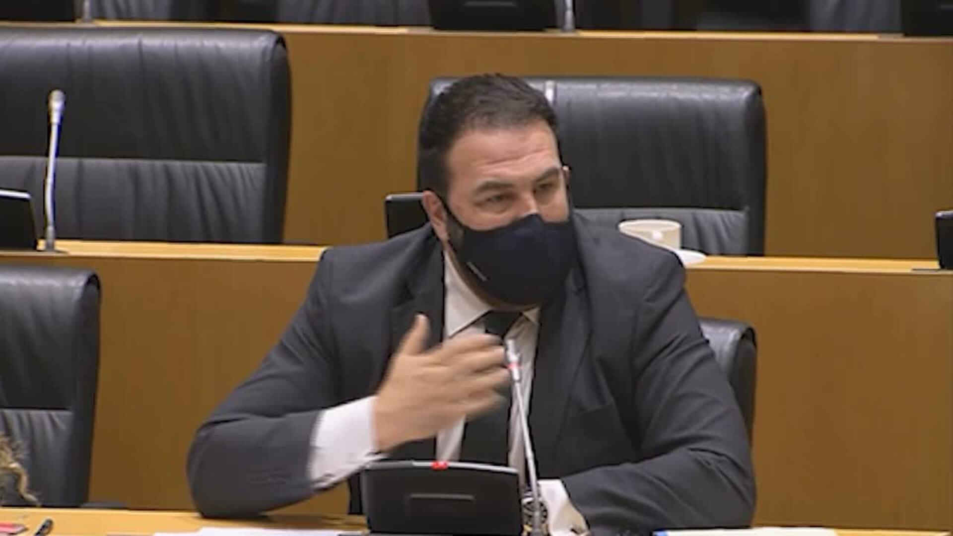 Iñarritu (Bildu) al padre de un Guardia Civil asesinado por ETA: &quot;Mi solidaridad&quot;