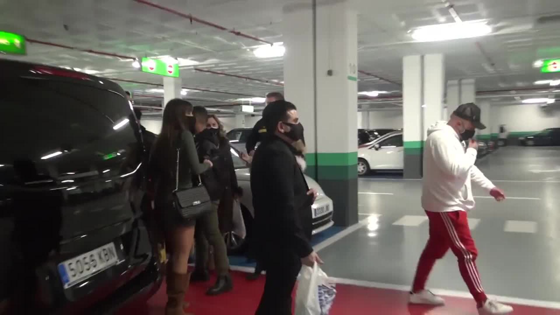 Aparecen pintadas en la fachada de Cantora a favor de Isabel Pantoja