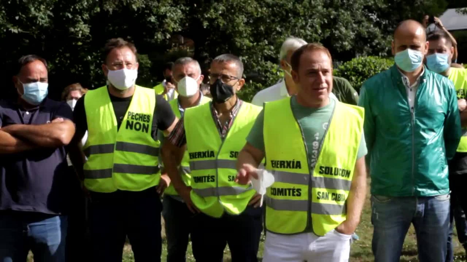 Trabajadores de Alcoa muestran su apoyo al Comité en negociaciones con la empresa