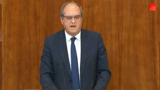 Gabilondo alienta la moción de censura y Ayuso le dice que «no insulta lo suficiente para su partido»