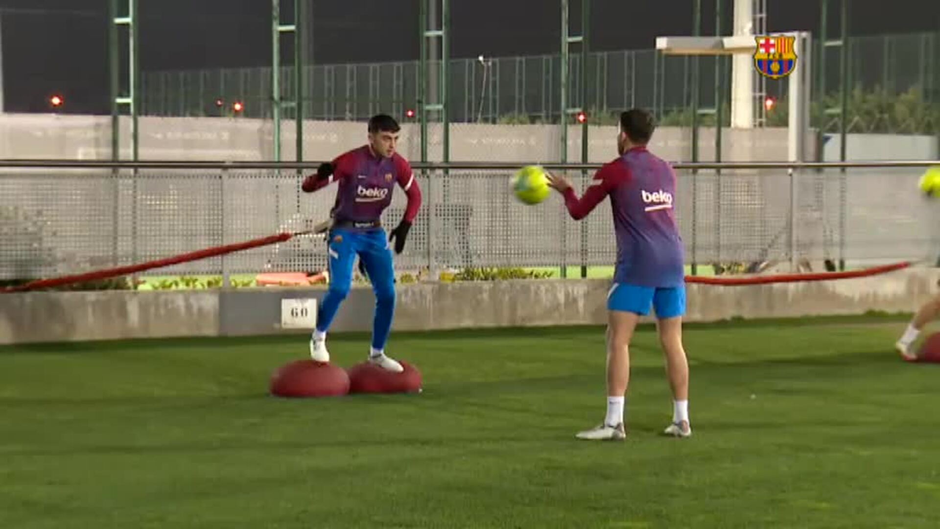 Pedri se recupera de su lesión y se reincorpora a los entrenamientos