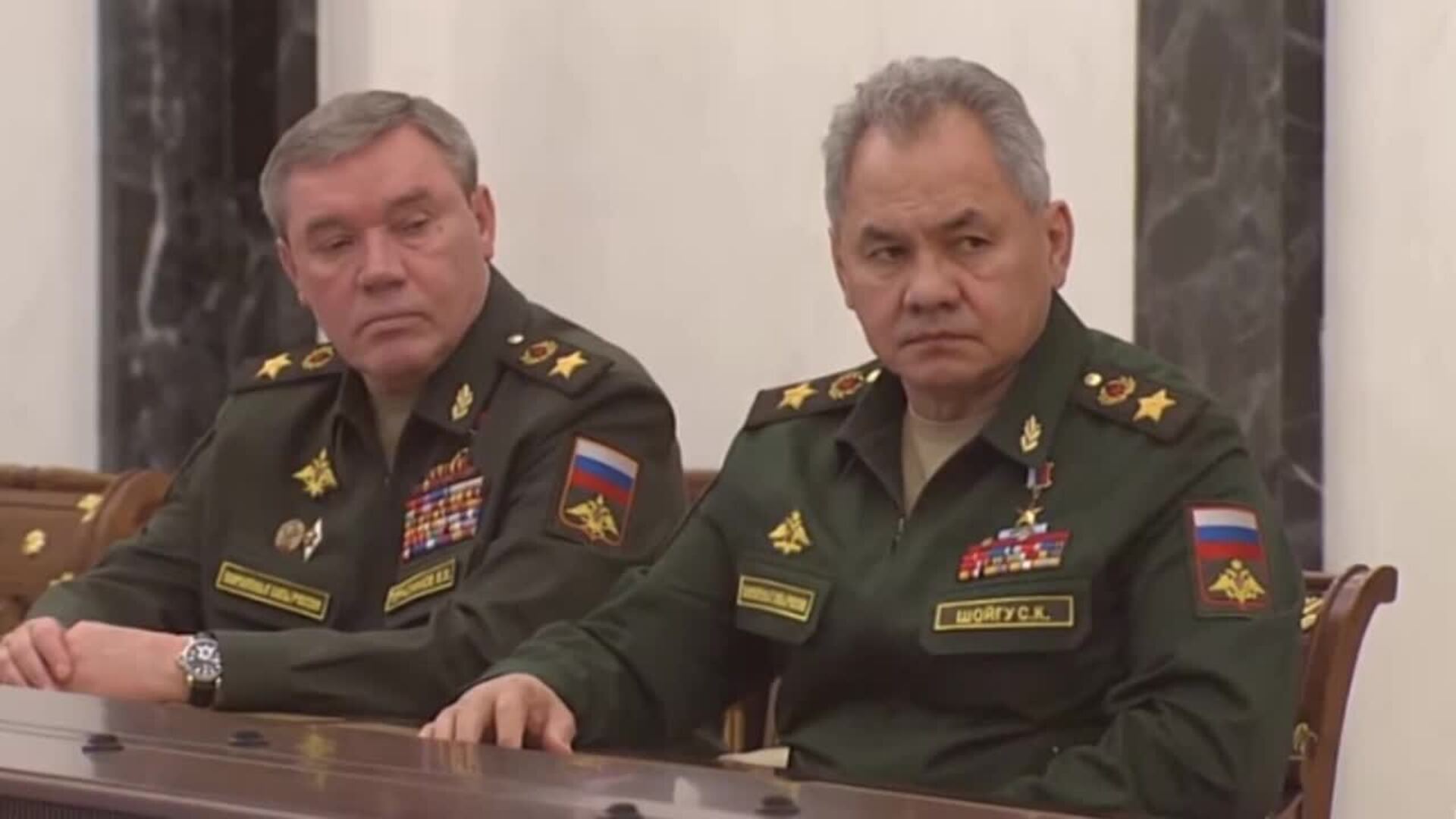 La UE prepara el veto a medios estatales rusos y a &quot;jets privados de oligarcas&quot;