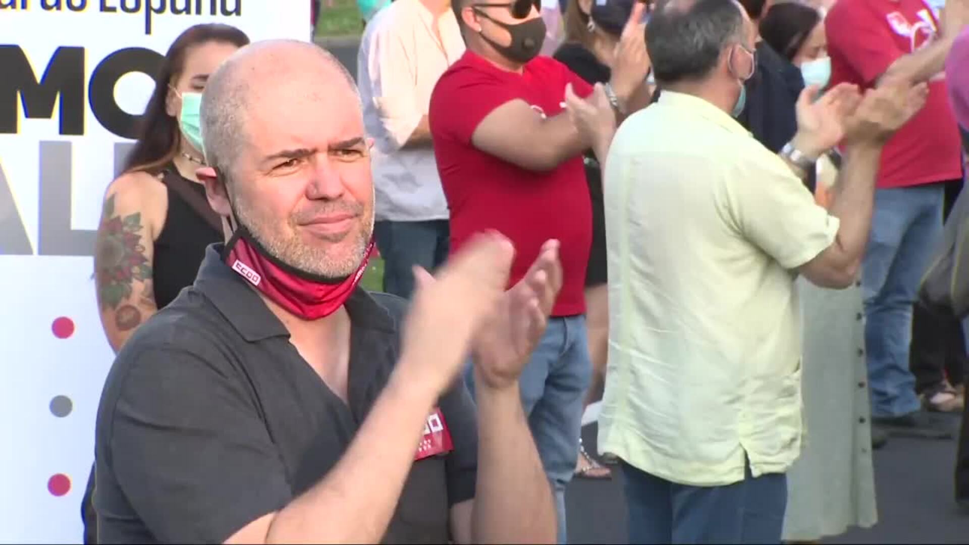 Miles de personas se concentran en Madrid para reclamar una &quot;reconstrucción social&quot;