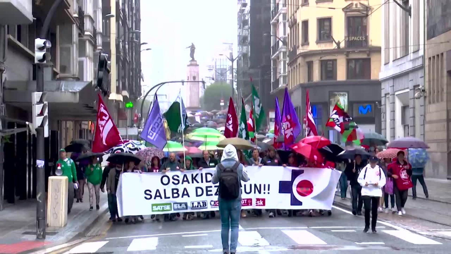 Miles de personas defienden en Bilbao la atención primaria y denuncian su &quot;desmantelamiento&quot;