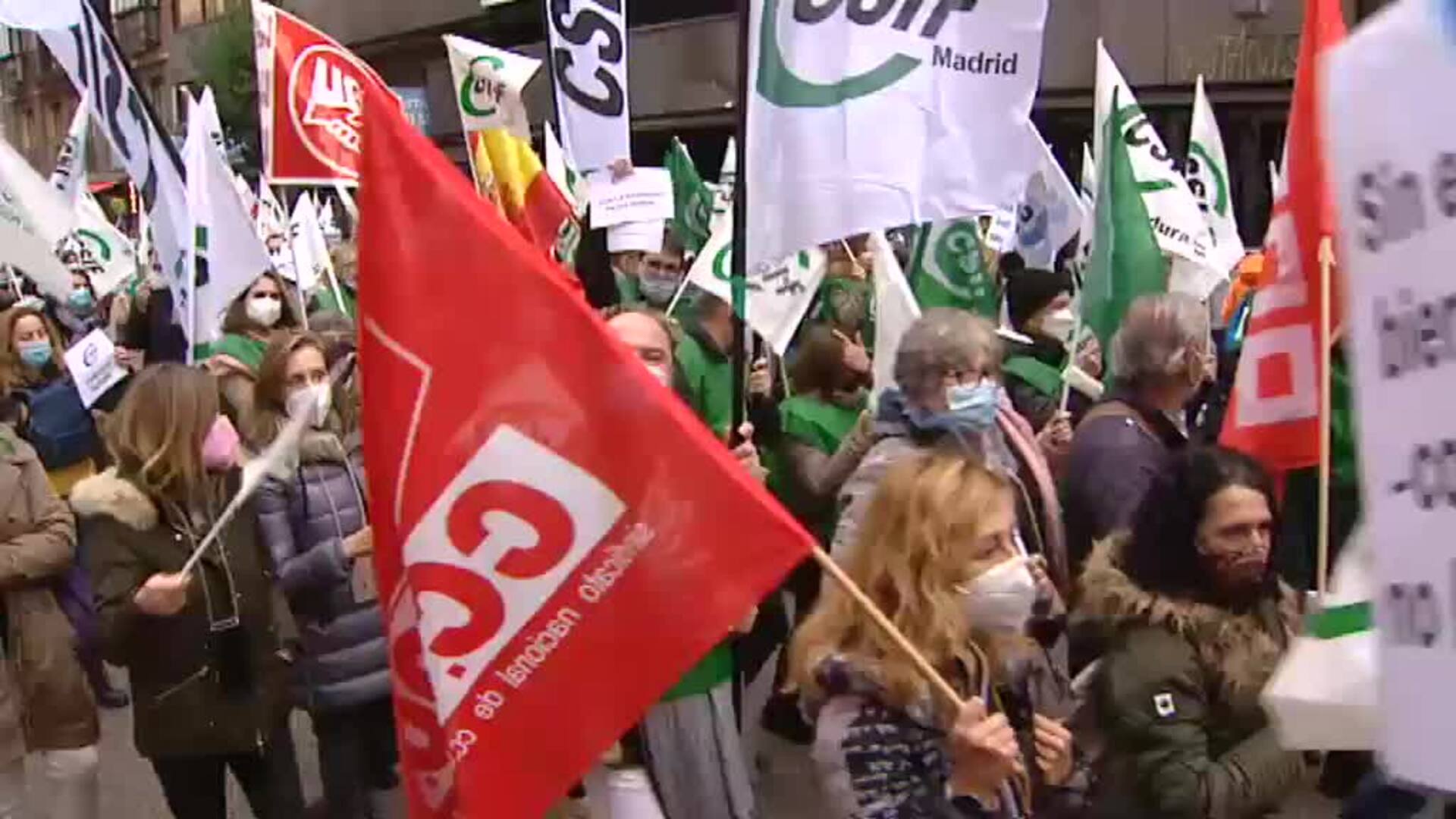 Funcionarios de Justicia se manifiestan en Madrid contra el &quot;bloqueo a la subida salarial&quot;