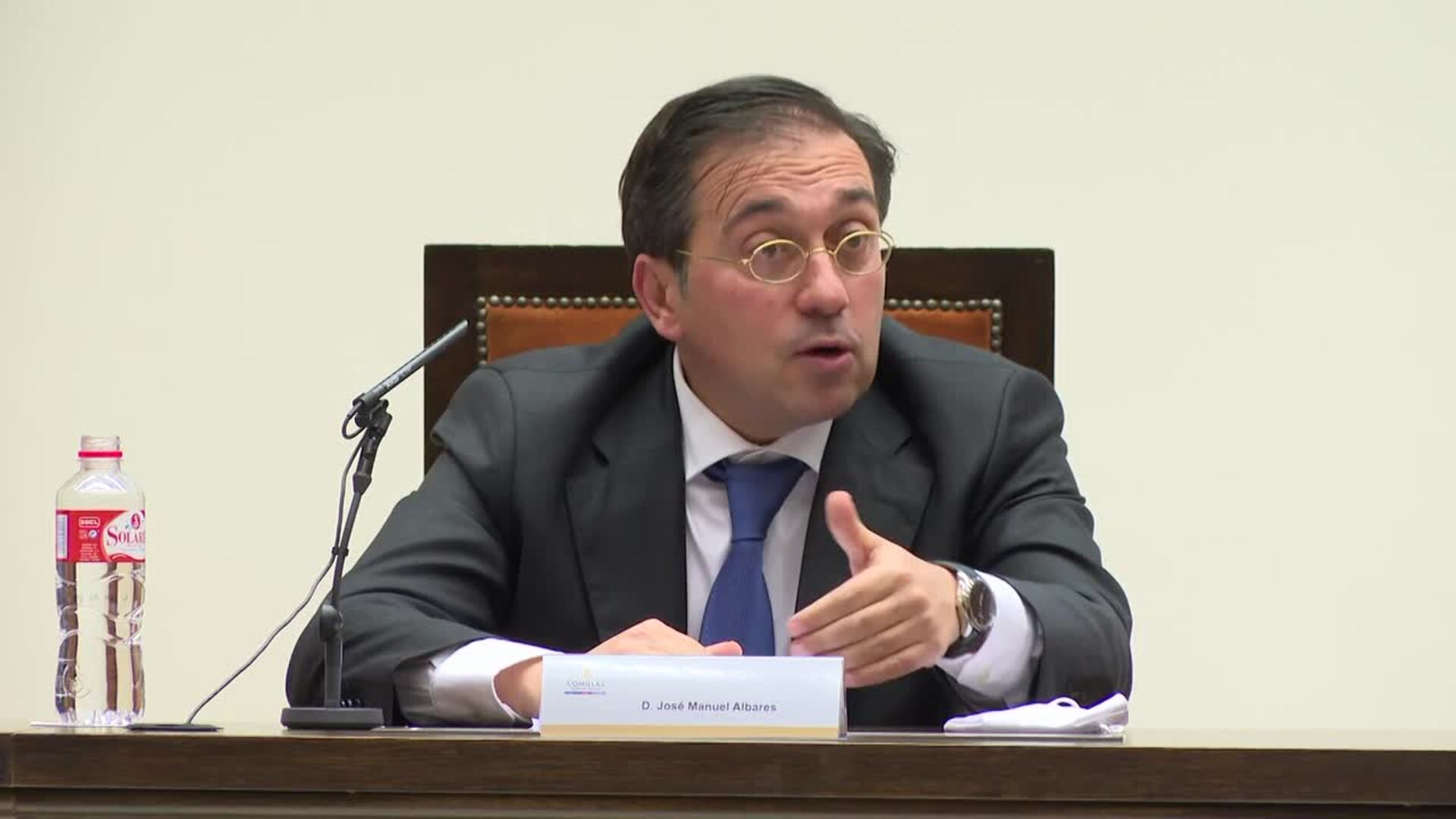 Albares sobre una hipotética adhesión de Ucrania: &quot;No puede hacerse bajo un golpe de emoción&quot;