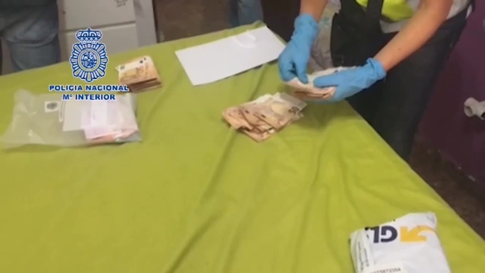 Policía Nacional libera a 17 mujeres explotadas sexualmente