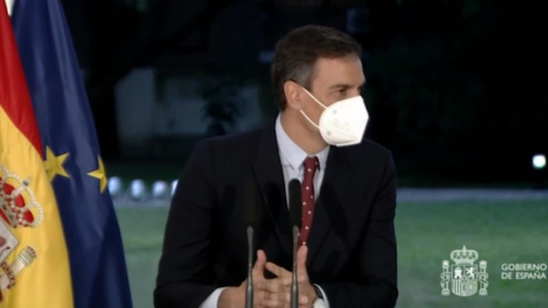 Sánchez traslada el compromiso para derogar el voto rogado