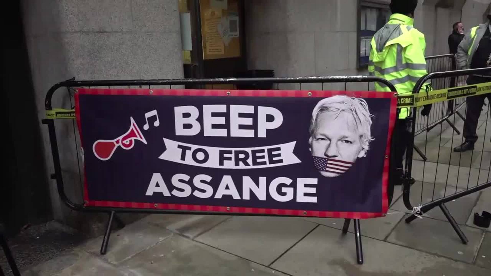 La Justicia británica rechaza la extradición de Assange a Estados Unidos