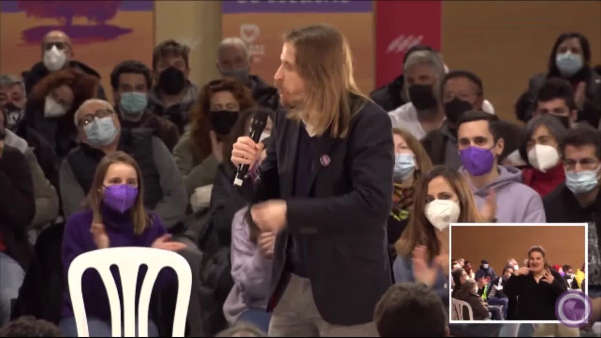 Pablo Fernández (UP) reclama &quot;cambiar todo&quot; en las urnas y &quot;echar al PP&quot;