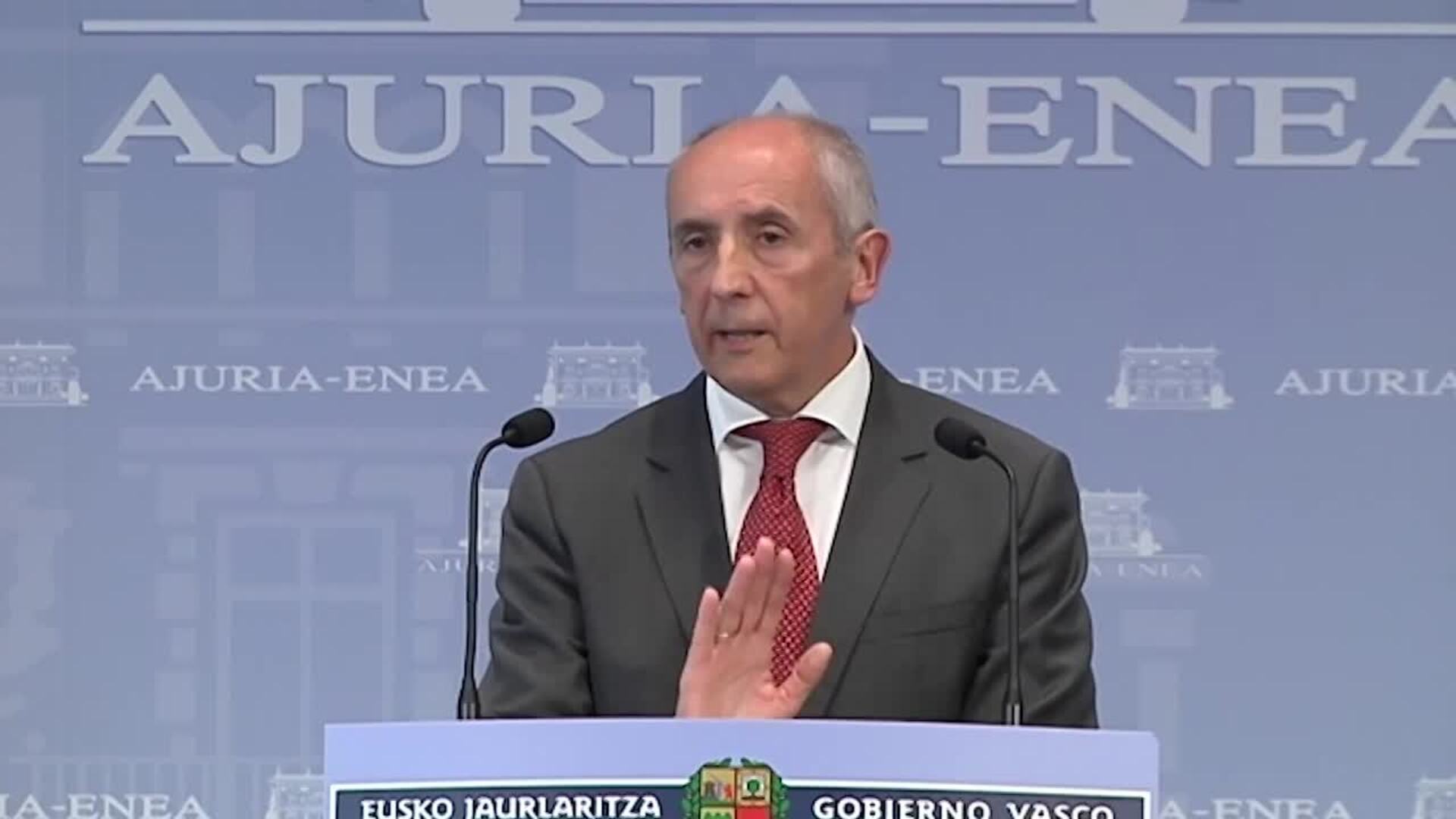 Euskadi retrasa al 25 de mayo la reapertura de las aulas