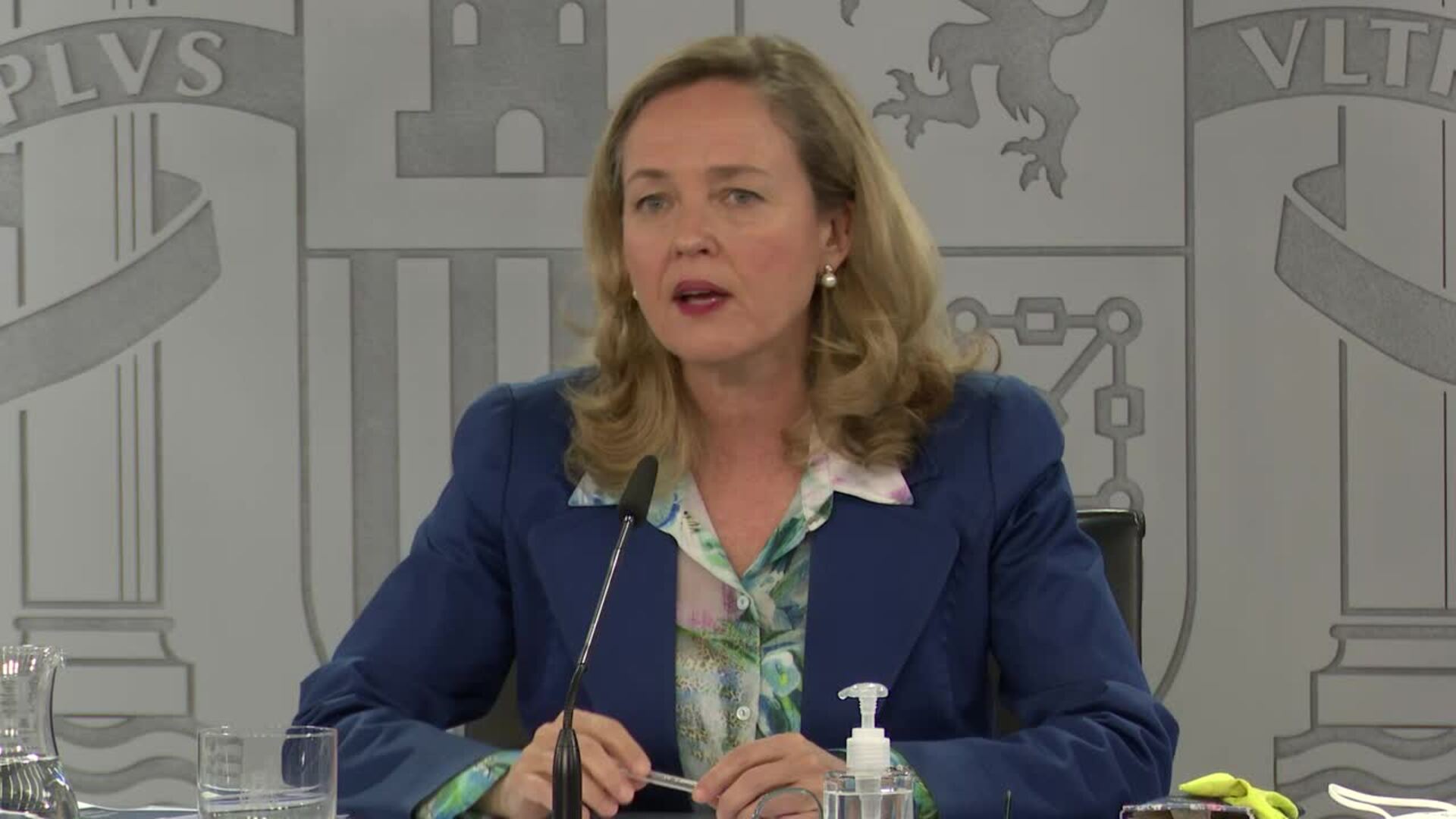 Calviño reitera intención de celebrar subasta para 5G el primer semestre